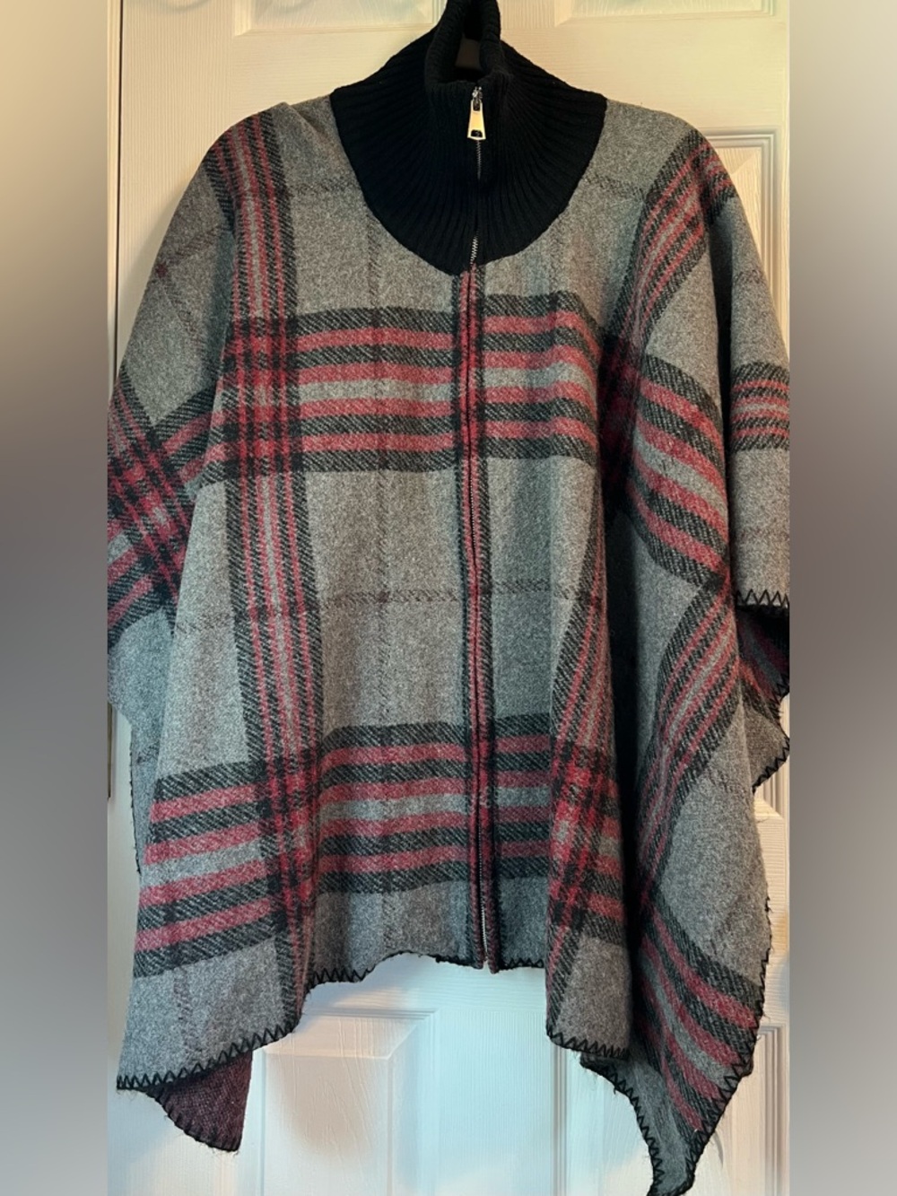 Treasure & Bond Plaid Zip-Front Poncho